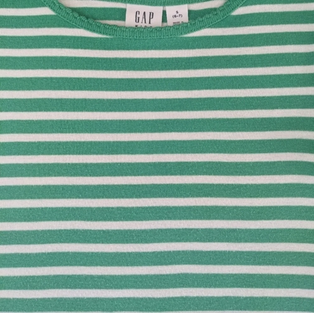 Gap Tee Shirt